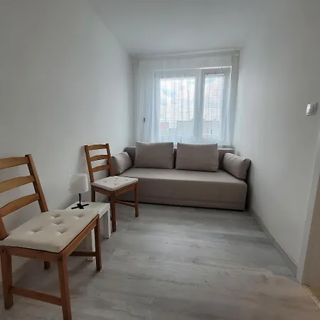Walecznych 10, Brzezno Apartment